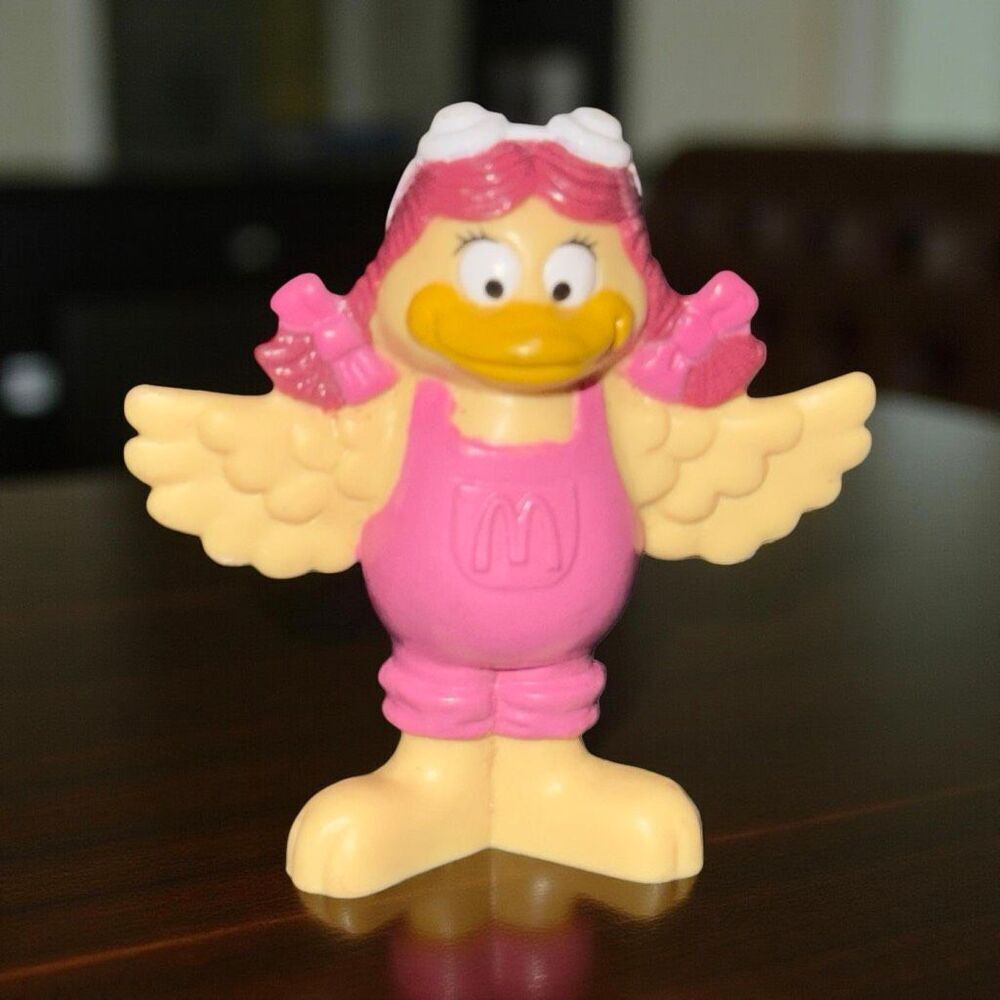 1995 Vintage McDonalds Happy Meal Birdie Toy A45